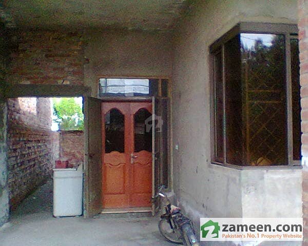 10 Marla Single Storey House In Land Price For Urgent Sale