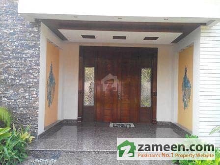 One Of The Best 2 Kanal Beautiful Bungalow For Sale