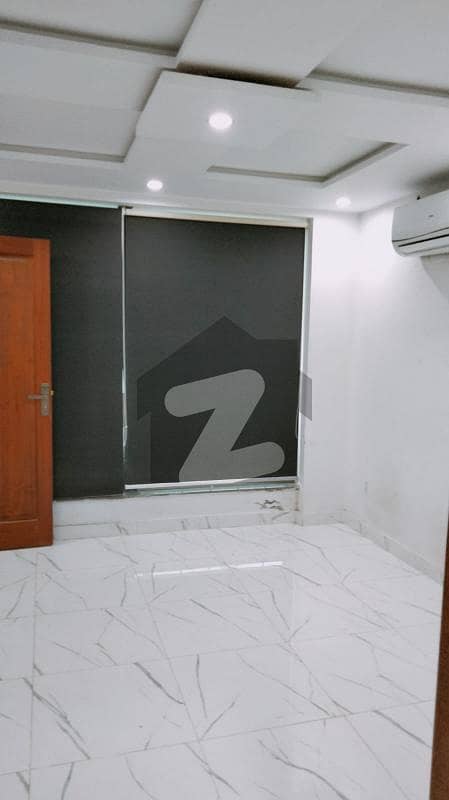 بحریہ ٹاؤن سیکٹر B بحریہ ٹاؤن,لاہور میں 2 کمروں کا 3 مرلہ فلیٹ 31.0 ہزار میں کرایہ پر دستیاب ہے۔