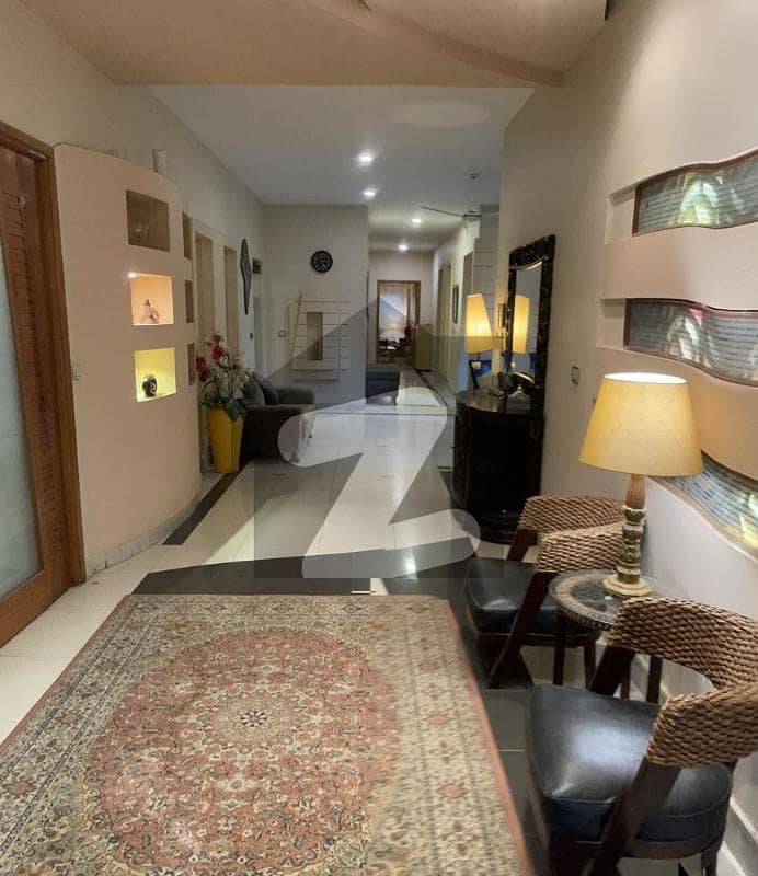 ڈی ایچ اے فیز 6 ڈی ایچ اے ڈیفینس,کراچی میں 6 کمروں کا 2 کنال مکان 24.0 کروڑ میں برائے فروخت۔