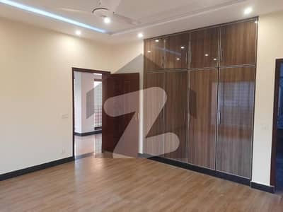 1 Kanal Hot Location House Available For Rent In Lake City Lahore
