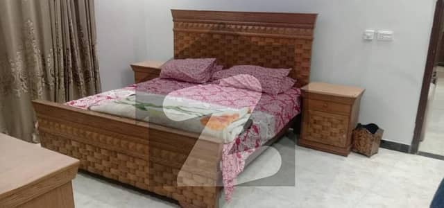 چوبرجی لاہور میں 4 کمروں کا 4 مرلہ مکان 2.2 کروڑ میں برائے فروخت۔