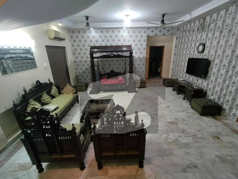 ڈی ایچ اے فیز 3 ڈیفنس (ڈی ایچ اے),لاہور میں 5 کمروں کا 0 مرلہ مکان 3.0 لاکھ میں کرایہ پر دستیاب ہے۔
