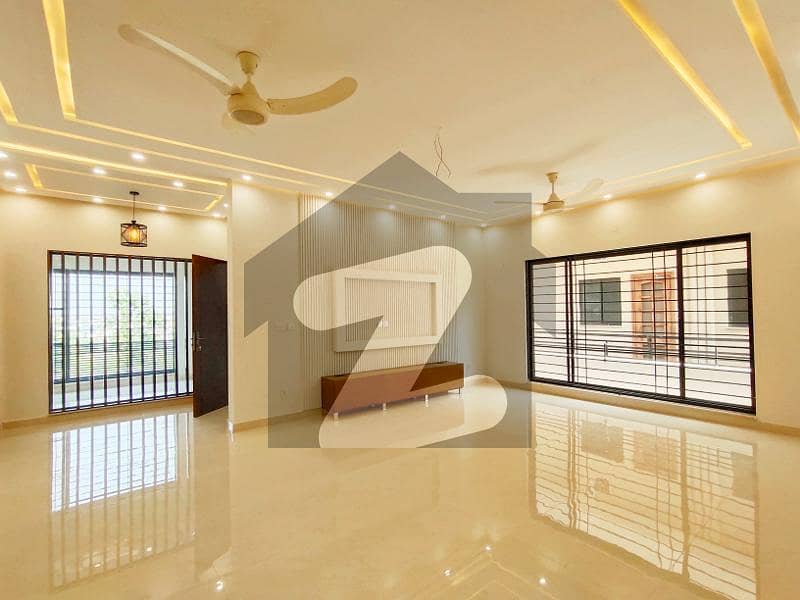 Luxurious Modern 1 Kanal House For Rent Bahria Town Phase 8, Bahria