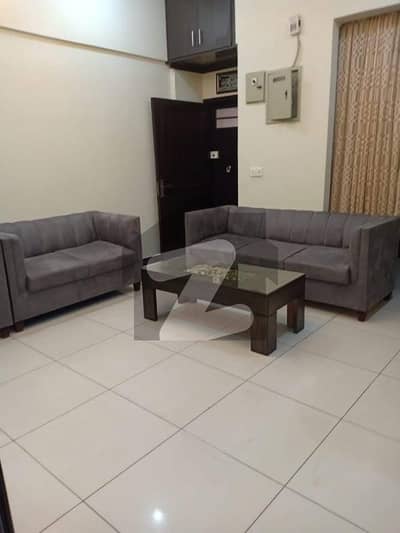 2nd Floor, Full Luxurious 5 Rooms Apartment, All Utilities KINGS COTTAGES JOHAR 7 UNIVERSITY ROAD Boundary Security Parking Grocery School Bank In Few Steps
