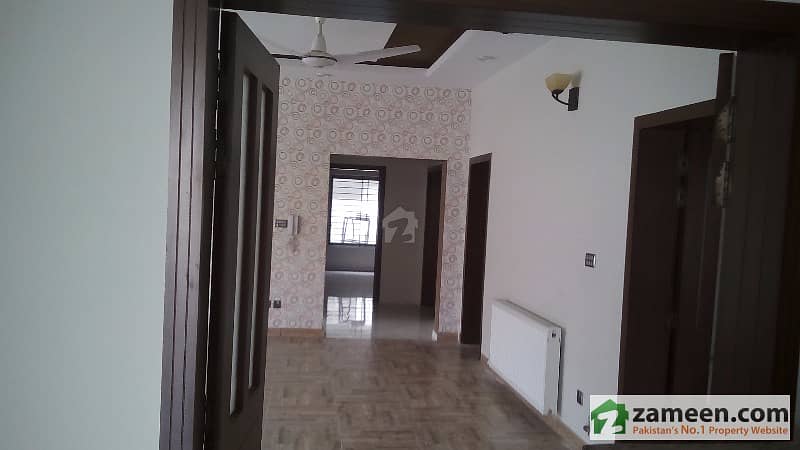E-11/3 - 3 Bed Upper Portion Of Brand New House In Excellent Condition For Rent
