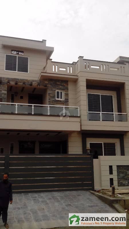 G-13/4 - 35x70 Brand New House For Sale