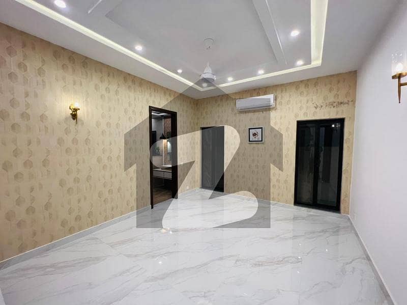 Kanal Full House Available For Rent in DHA Phase 7 Z Block.