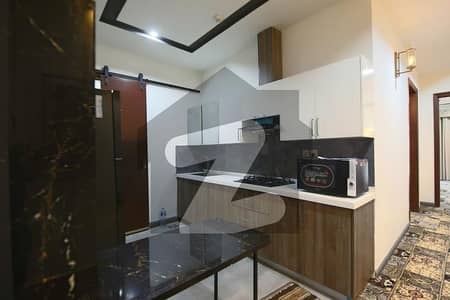 Gulberg Arena Mall Flat For Sale