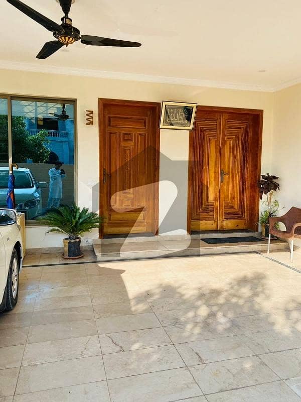 Prime Location 10marla 5bedrooms House For Rent in bahria enclave Islamabad sector A