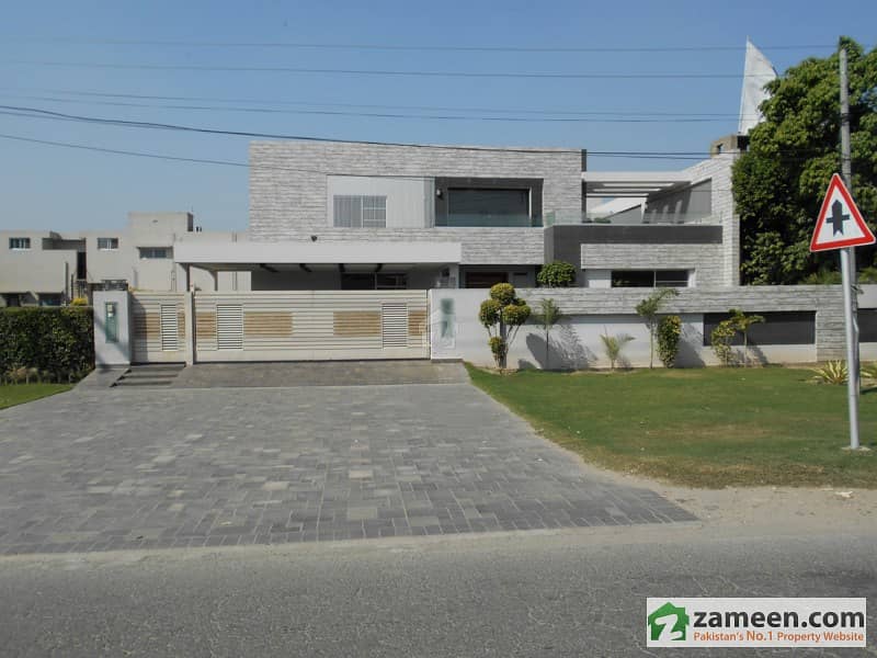 House Is Available For Sale 2Kanal Mazhar designed