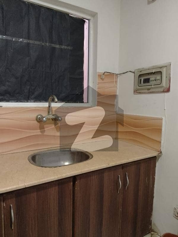 One bedroom unfurnished apartment available for rent in E11/2 medical