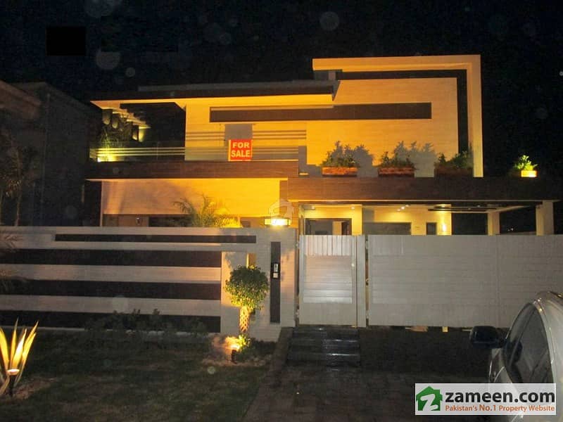 1 Kanal Brand New Awesome Villa Available