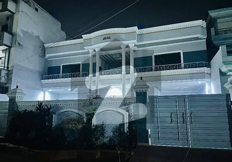 Stunning 1 Kanal House In Marghzar Officers Colony Available