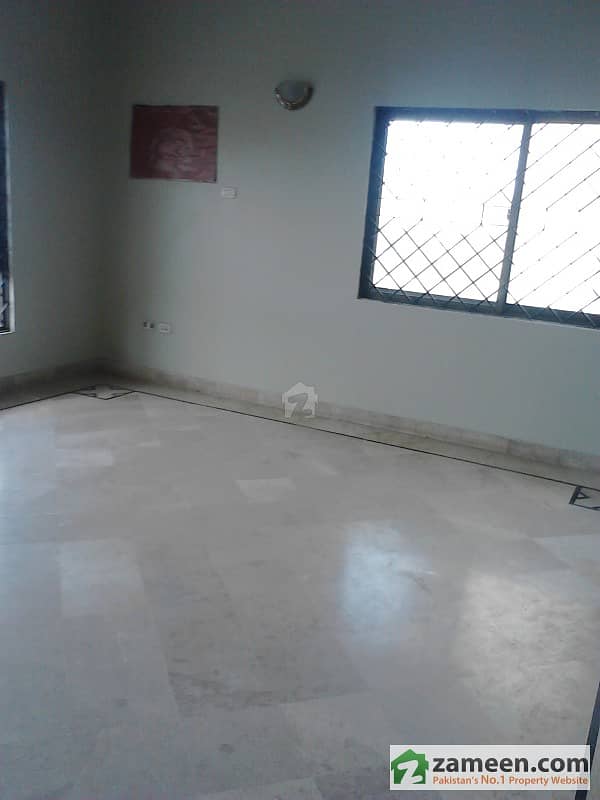 Upper Portion For Rent In Phase Vii