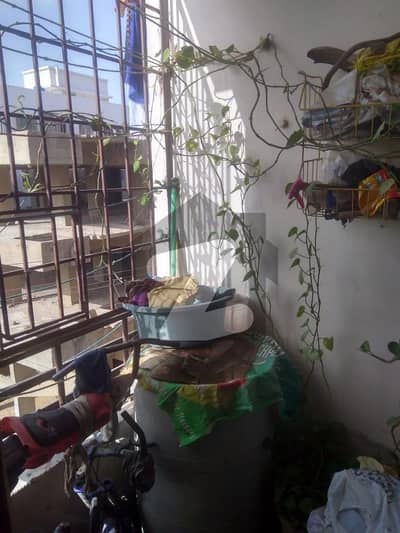 سُرجانی ٹاؤن گداپ ٹاؤن,کراچی میں 2 کمروں کا 3 مرلہ فلیٹ 32.0 لاکھ میں برائے فروخت۔