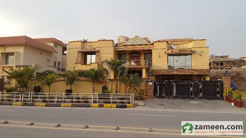 2 Kanal House For Rent 2 Kanal House For Rent