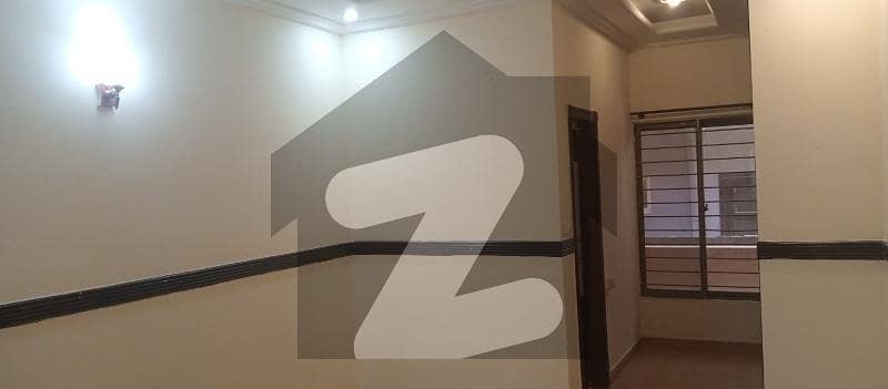 20 Marla Upper Portion Available For Rent In E-11 If You Hurry
