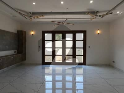 Prime Location House Of 500 Square Yards Available For Sale In DHA Phase 7