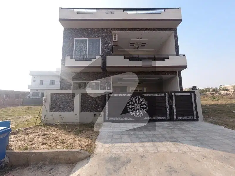 Well-Constructed Fully Furnished House Available For Sale In Gulberg Residencia - Block F