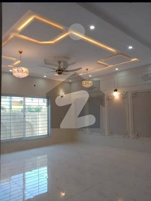 Beautifull Double story house for sale in G 8