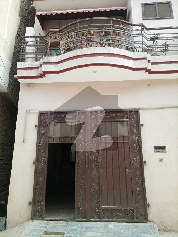 Prime Location Warsak Road House Sized 3 Marla For Sale