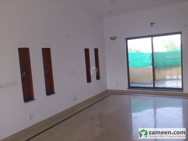A fabulous great Opportunity kanal Brand New Upper  Portion for Rent in DHA Defence Phase 5