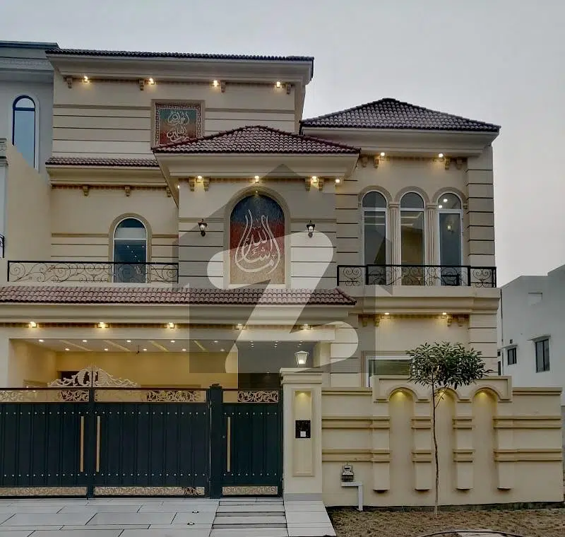 Ready To Sale A On Excellent Location House 10 Marla In Royal Orchard Multan