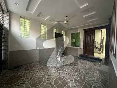8 Marla Beautiful House Available For Rent In Sunfort Villa Sialkot Near V mall
