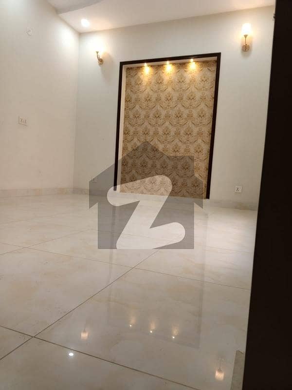 5 marla upper portion for rent in jinnah block bahria town Lahore