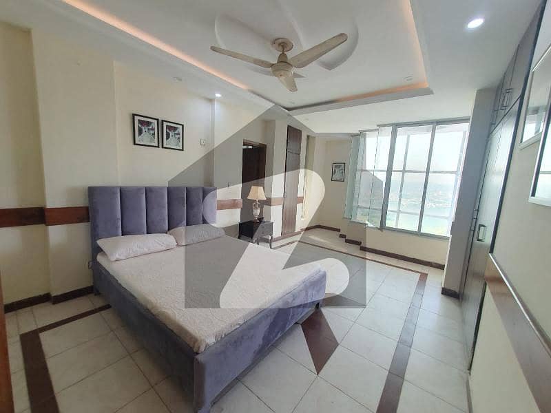 Fair-Priced 2900 Square Feet Flat Available In Bahria Town Phase 7