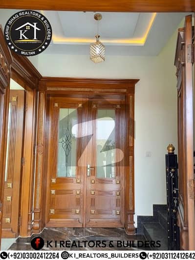 Royal Orchard Multan 10 Marla Next To Corner House For Sale