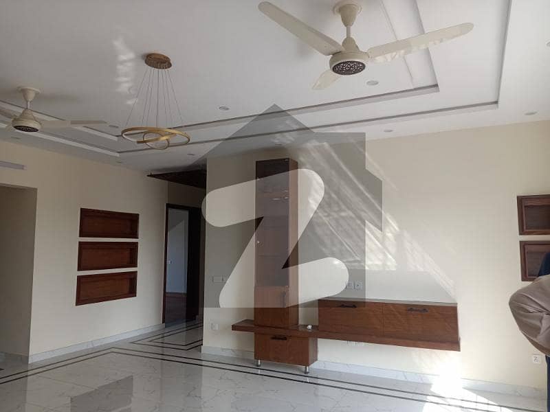 1 Kanal Brand New Uper Portion For Rent In Bahria Town Lahore