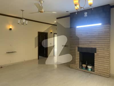 1Kanal Upper Portion Available For Rent In E-11