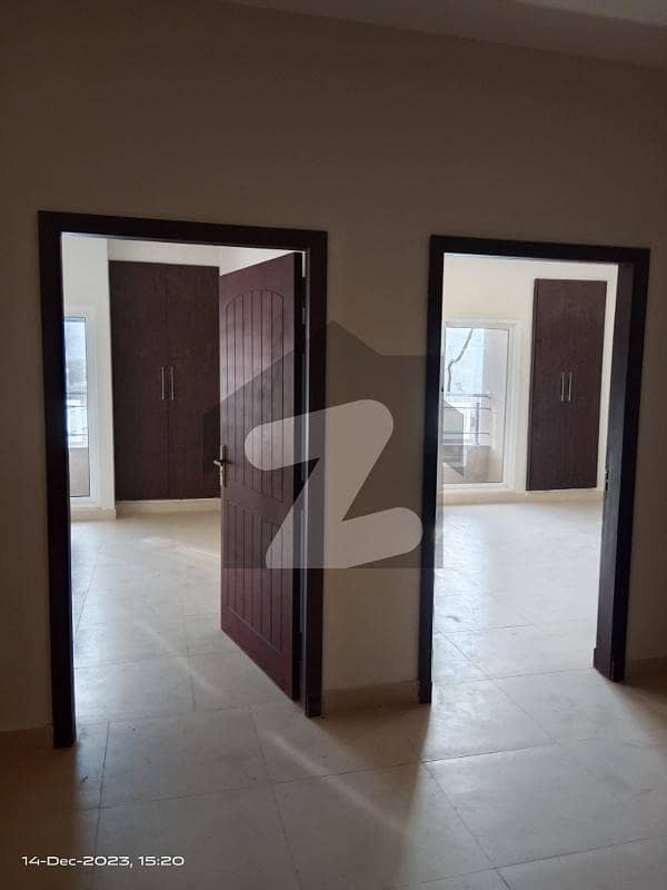 2 Bed Rooms Non-Furnished Apartment For Rent