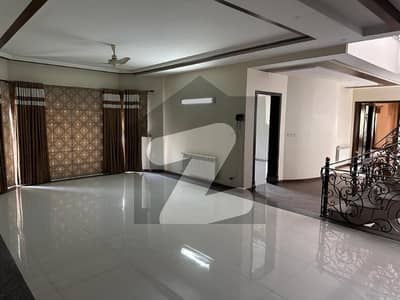 Beautiful Location Luxury House Available For Rent F7 Islamabad