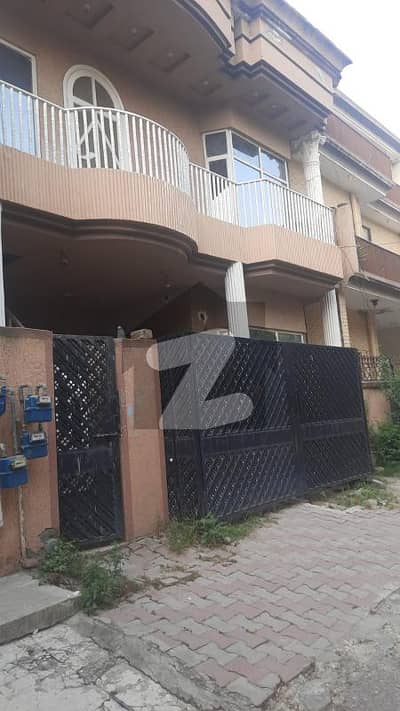 G- 11 HOUSE 25+50 SUN FACEING FOR SALE