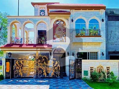 8 Marla House For Sale In Umer Block Bahria Town Lahore