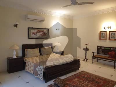 500 SQ YARDS FURNISHED 2 BEDS GROUND PORTION FOR RENT