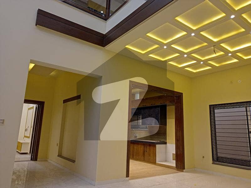 An Aesthetic Well - Built And Beautifully Finished House Is Available For Sale in Faisalabad