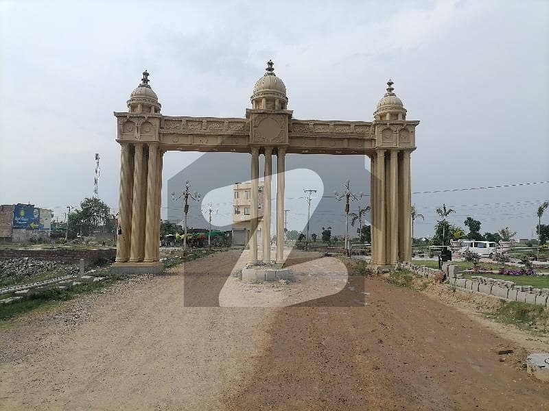 Prime Location 4 Marla Commercial Plot For sale In Royal Enclave Housing Society Gujranwala