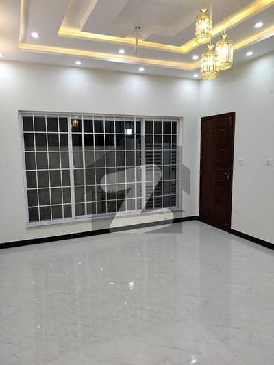 5 Marla House Is Available For Rent In Ali Block Sector B Bahria Town