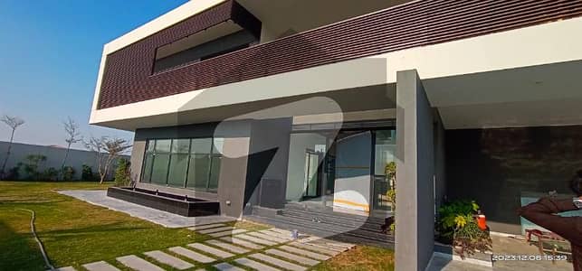 Brand New 2000 Sq. Yards Artistic Mansion For Sale