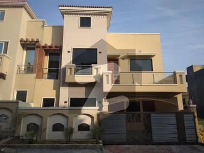 Highly-Desirable House Available In Bahria Town Phase 8 - Abu Bakar Block For Sale