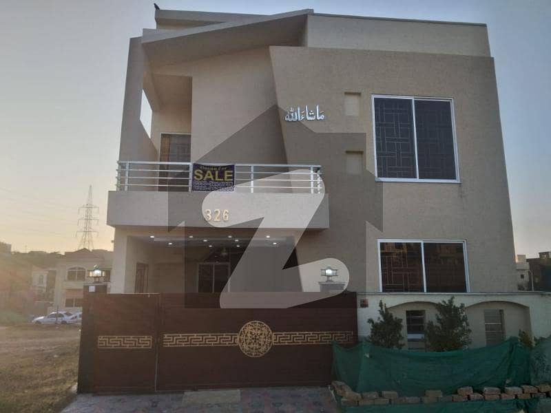 Buy A 7 Marla House For sale In Bahria Town Phase 8 - Usman Block