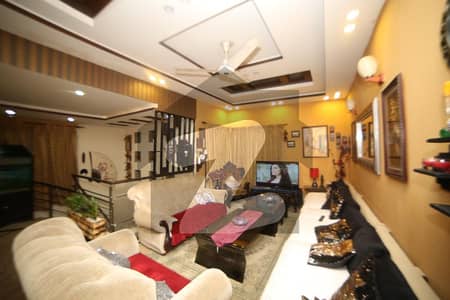 10 MARLA LUXURY BUNGALOW AVAILABLE FOR SALE IN STATE LIFE HOUSING SOCIETY