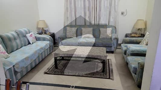 واپڈا ٹاؤن فیز 1 واپڈا ٹاؤن,لاہور میں 4 کمروں کا 5 مرلہ مکان 2.2 کروڑ میں برائے فروخت۔