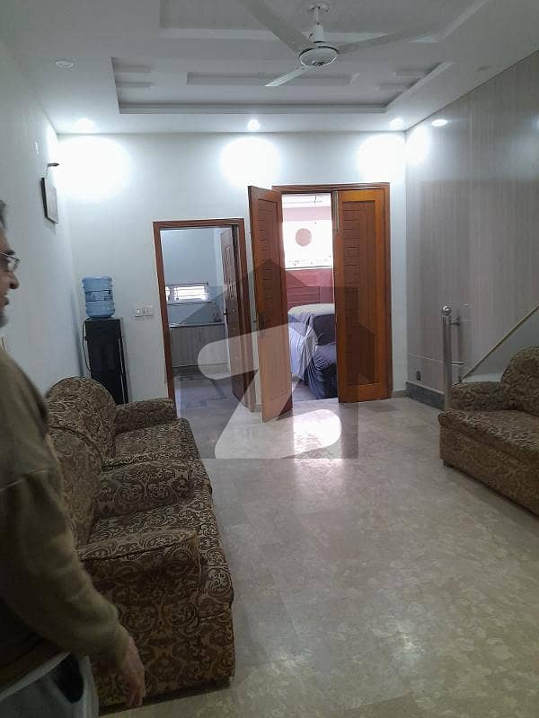 النور ٹاؤن لاہور میں 4 کمروں کا 10 مرلہ مکان 1.0 لاکھ میں کرایہ پر دستیاب ہے۔