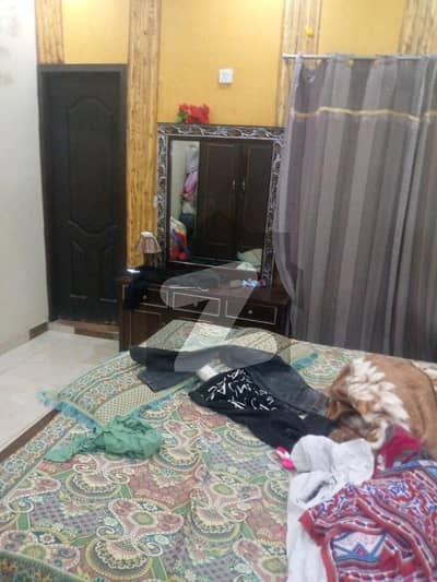 پی سی ایس آئی آر سٹاف کالونی لاہور میں 4 کمروں کا 3 مرلہ مکان 38.0 ہزار میں کرایہ پر دستیاب ہے۔