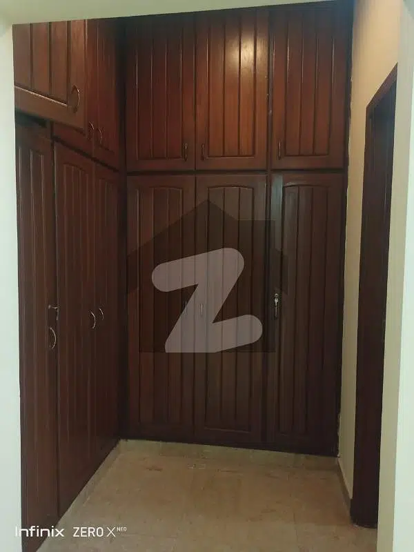 One Kanal New Upper Portion Available For Rent In Bahria Town Phase 3